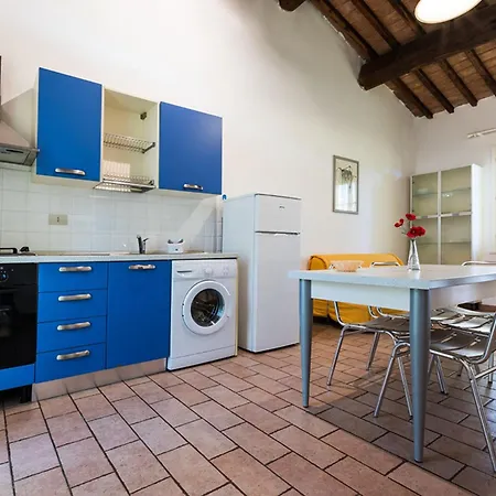 Podere Simonetta - A11 Cecina (Livorno)